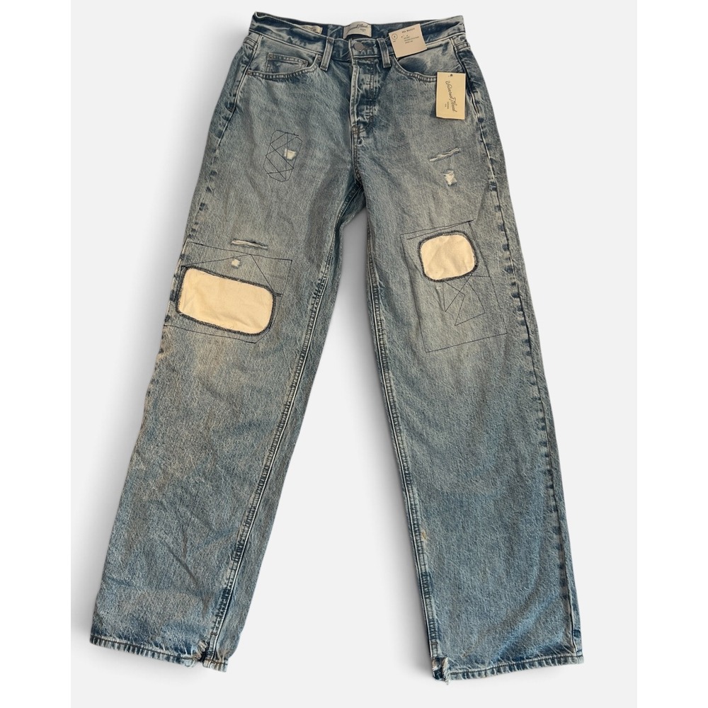 Universal Thread Women 90s Baggy Jeans Light Wash Patched Distressed Size 4R NEW